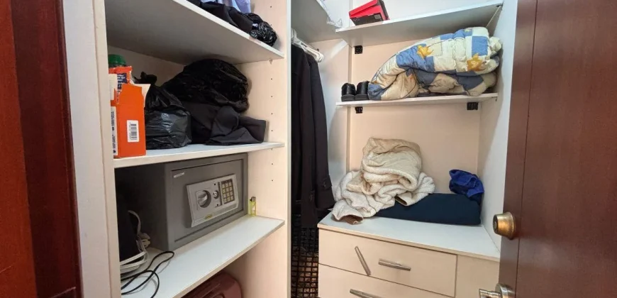 Vendo Suite, Un Dormitorio, Semi-Amoblada. Sector Gaspar de Villarroel