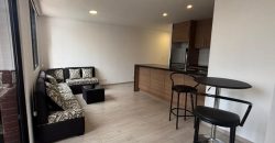 Rento Suite, Amoblada, Un Dormitorio, Parqueadero. Bodega. Sector La Carolina