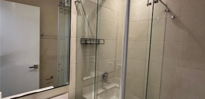 Rento Departamento, Dos Domitorios, Amoblado, Parqueaderos. Sector Gaspar de Villarroel