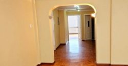 Rento Departamento, Dos Dormitorios, Parqueadero. Sector El Batán