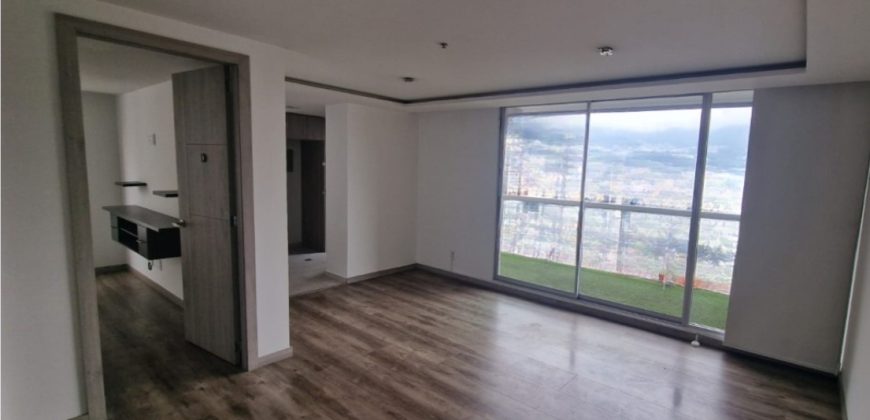 Vendo Suite, Un Dormitorios, Balcón, Parqueadero, Sector El Batán