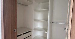 Rento Suite, Amoblada, Un Dormitorio, Parqueadero. Bodega. Sector La Carolina