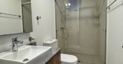 Vendo Departamento, Dos Dormitorios, Sin Amoblar, Parqueadero, Bodega. Sector La Carolina