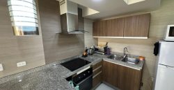 Vendo Suite, Amoblada, Un Dormitorio, Parqueadero, Balcón. Sector Los Granados