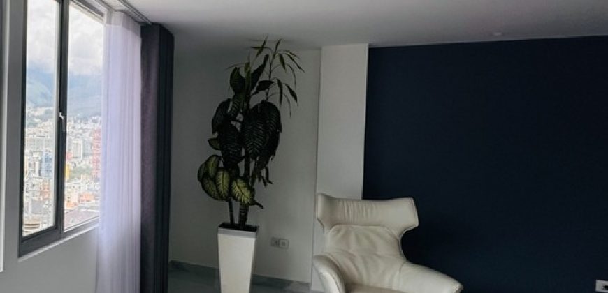 Vendo Departamento, Tres Dormitorios, Parqueadero, Bodega. Sector El Batan