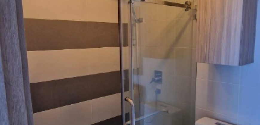 Vendo Suite, Un Dormitorios, Balcón, Parqueadero, Sector El Batán