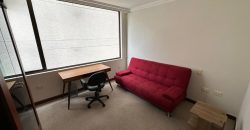 Vendo Departamento, Tres Dormitorios, Sin Amoblar, Parqueaderos, Bodega. Sector la Carolina