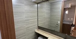 Vendo Suite, Amoblada, Un Dormitorio, Parqueadero, Balcón. Sector Los Granados