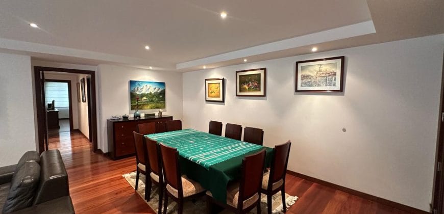 Vendo Departamento, Tres Dormitorios, Sin Amoblar. Sector La Coruña