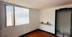 Vendo Departamento, Tres Dormitorios, Parqueadero, Bodega. Sector El Batan