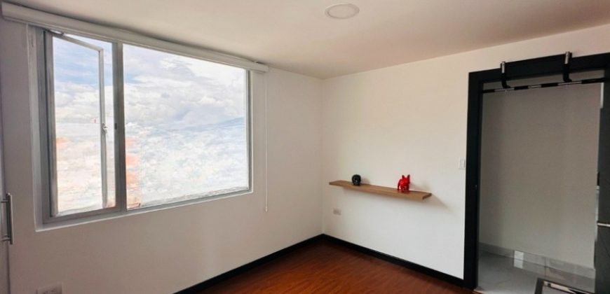 Vendo Departamento, Tres Dormitorios, Parqueadero, Bodega. Sector El Batan