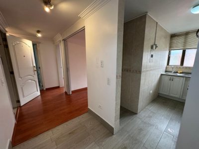 Rento Suite, Un Dormitorio, Sin Amoblar, Parqueadero. Sector Granados