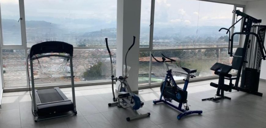 Vendo Suite, Sin Amoblar, Parqueadero, Bodega. Sector Granda Centeno