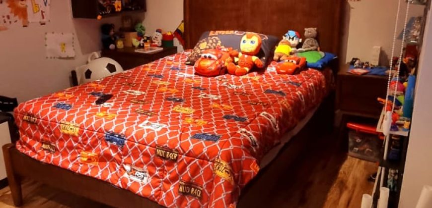 Vendo Departamento, Dos Dormitorios, Sin Amoblar. Sector La Carolina