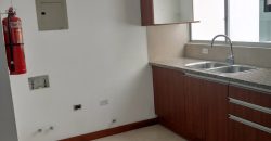 Rento Departamento, Tres Dormitorios, Sin Amoblar, Parqueadero, Bodega. Sector Quicentro