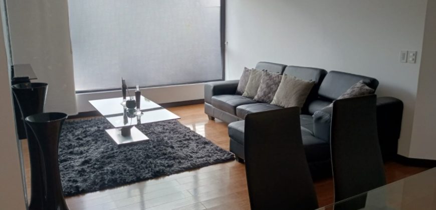 Rento Departamento, Amoblado, Tres Dormitorios. Sector El Batán