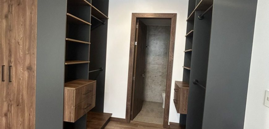 Rento Departamento, Tres Dormitorios, A Estrenar, Sin Amoblar, Línea Blanca. Sector Quicentro