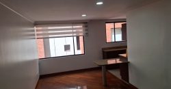 Vendo, Departamento, Dos Dormitorios, Parqueadero, Bodega. Sector La Carolina