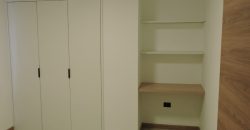 Vendo Departamento, Tres Dormitorios, Parqueaderos. Sector Bossano