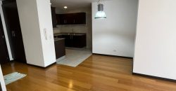 Rento Departamento, Dos Dormitorios, Sin Amoblar, Parqueadero, Bodega. Sector La Carolina